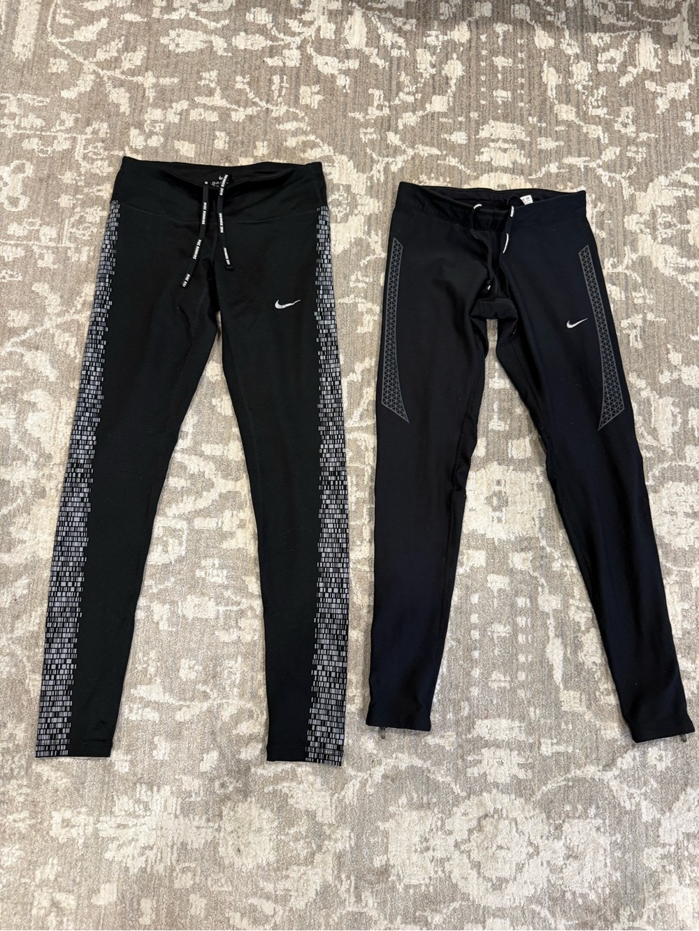 Nike women’s dri fit XS Black leggings running / workout